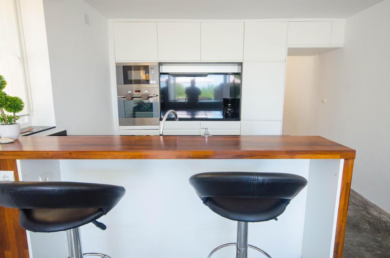 Apartment Seghers- Seaside Charm By The Beach Estepona Buitenkant foto