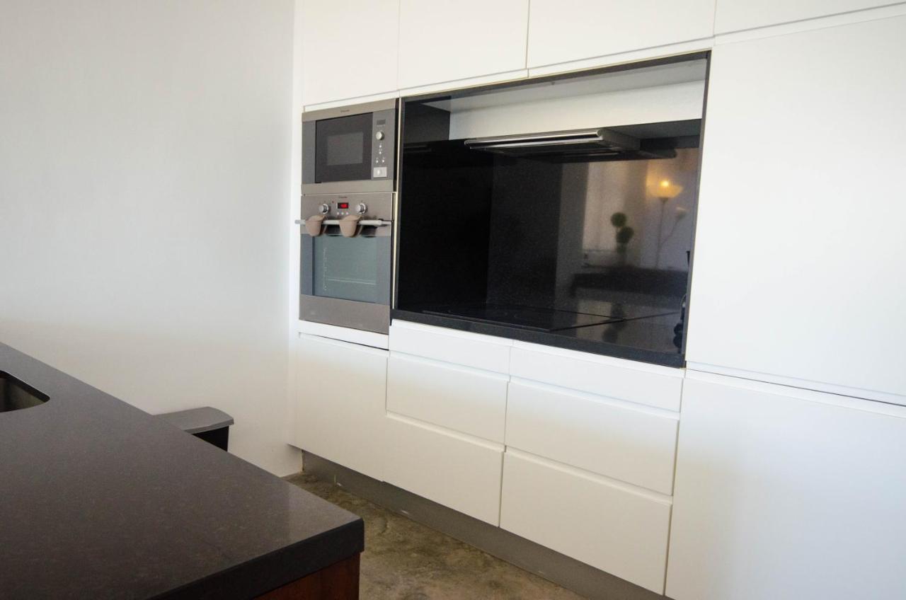 Apartment Seghers- Seaside Charm By The Beach Estepona Buitenkant foto